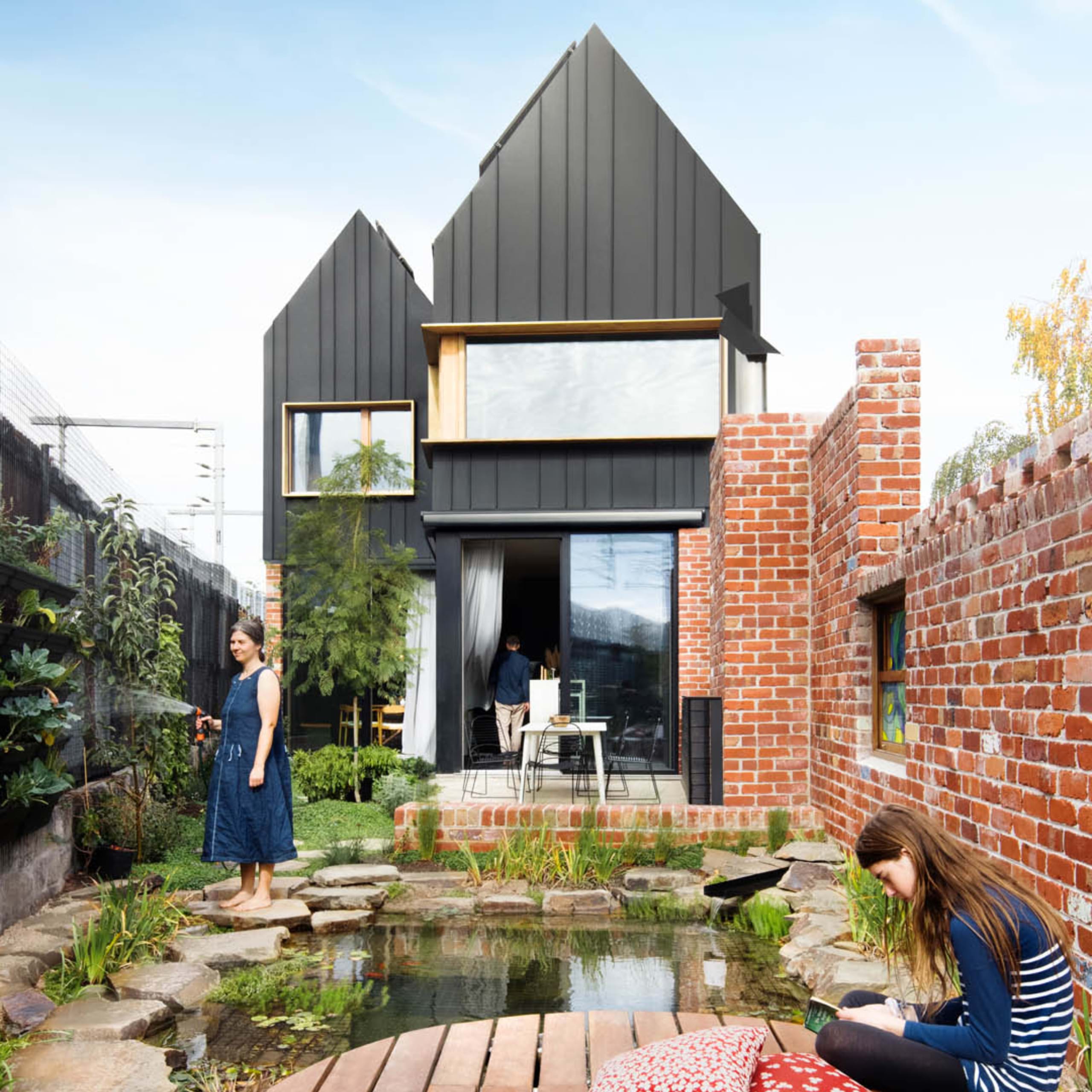 The Hutt 01 Passivhaus - A Beacon of Hope Melbourne Design Studios (MDS)